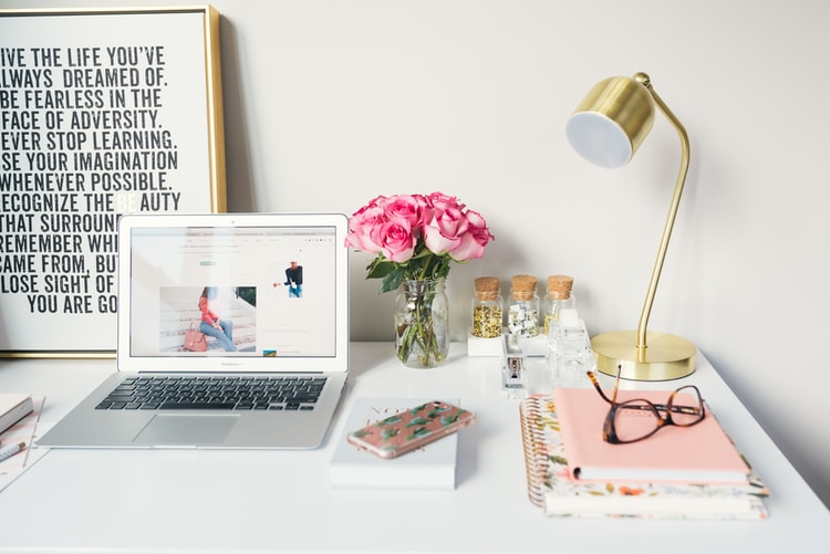 Easy Home Office Makeover for Work From Home Set-Up