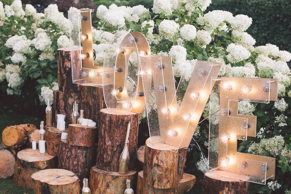 12 Creative Wedding Décor Ideas