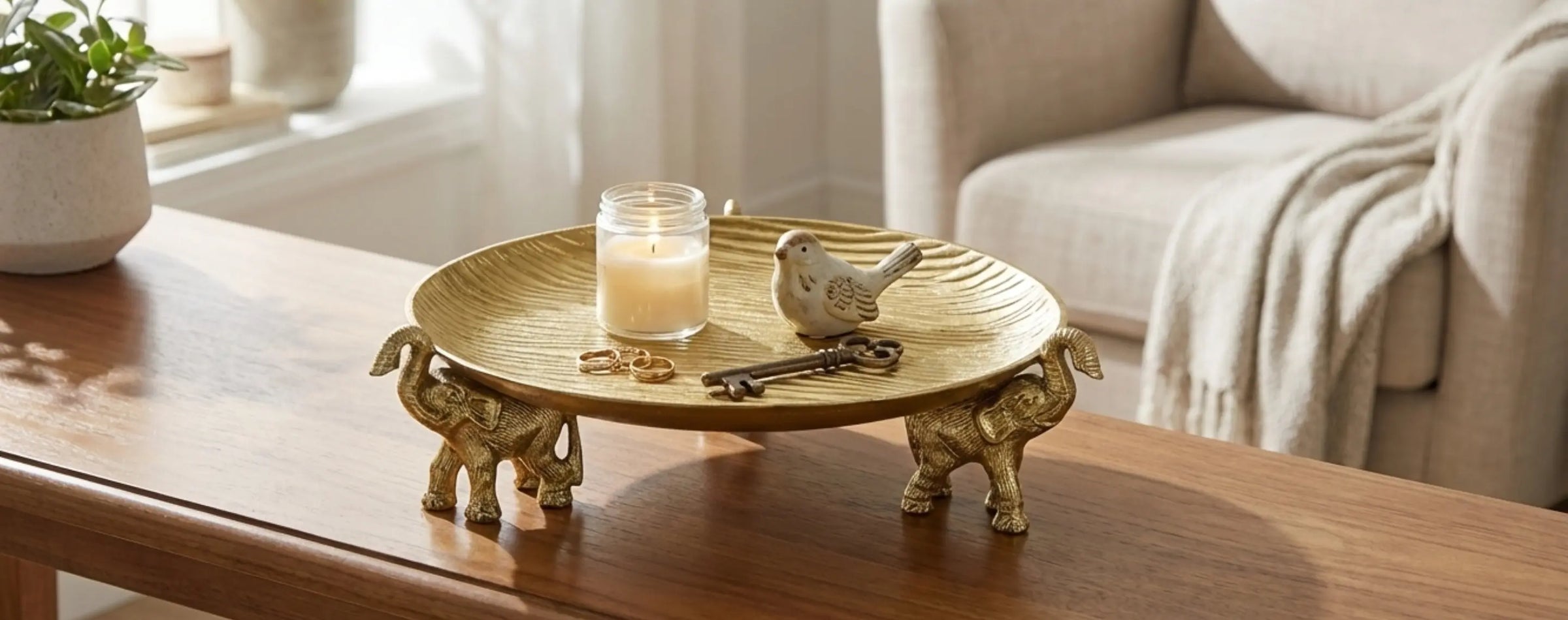 Golden Elephant Round Tray 