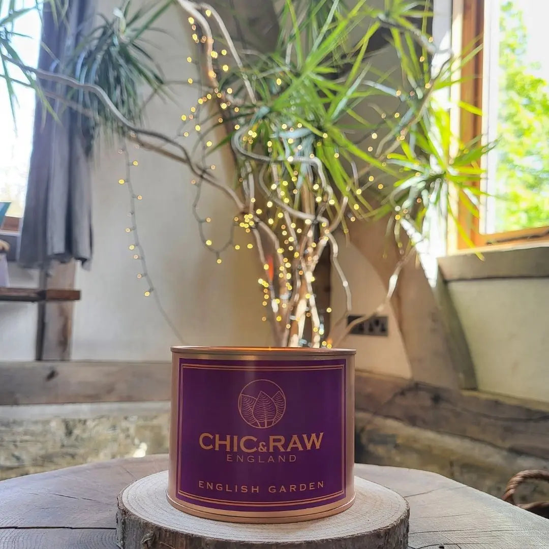 Lavender, Lily & Rose, English Garden Candle Chic & Raw England