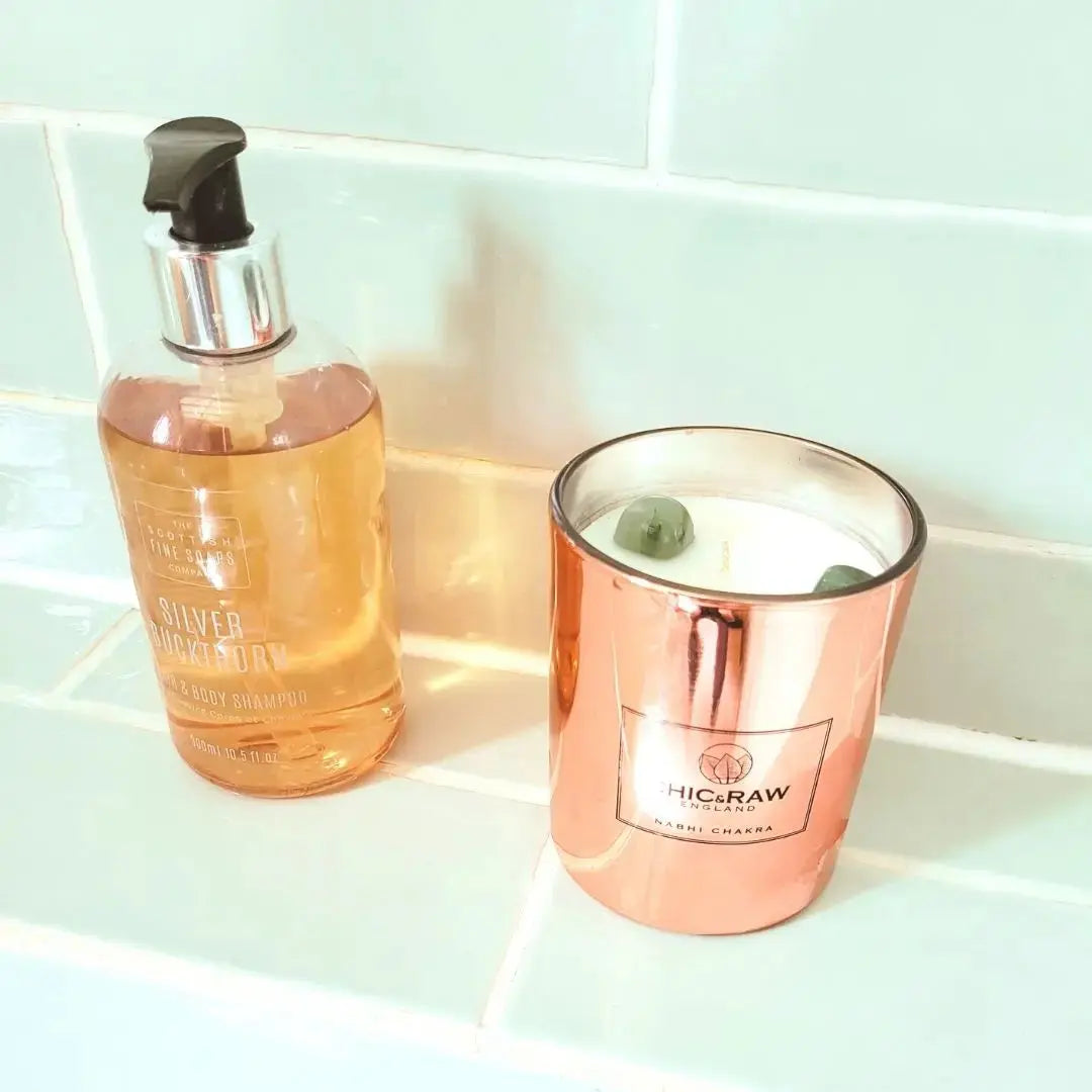 Green chakra candle with aventurine crystal, meditation aid, soy candle