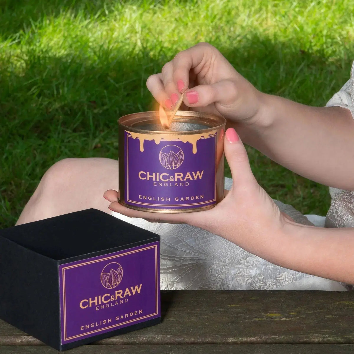 Lavender, Lily & Rose, English Garden Candle Chic & Raw England